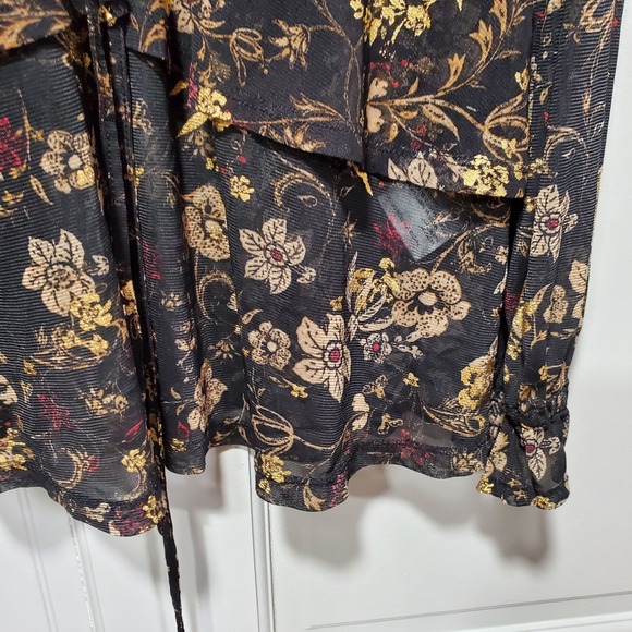 Style & Co Womens Blouse Size Medium Black Metallic Floral Ruffled Cottaggecore - Picture 4 of 16